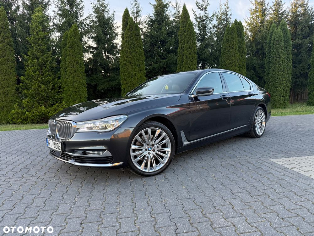 BMW Seria 7 730d xDrive - 25