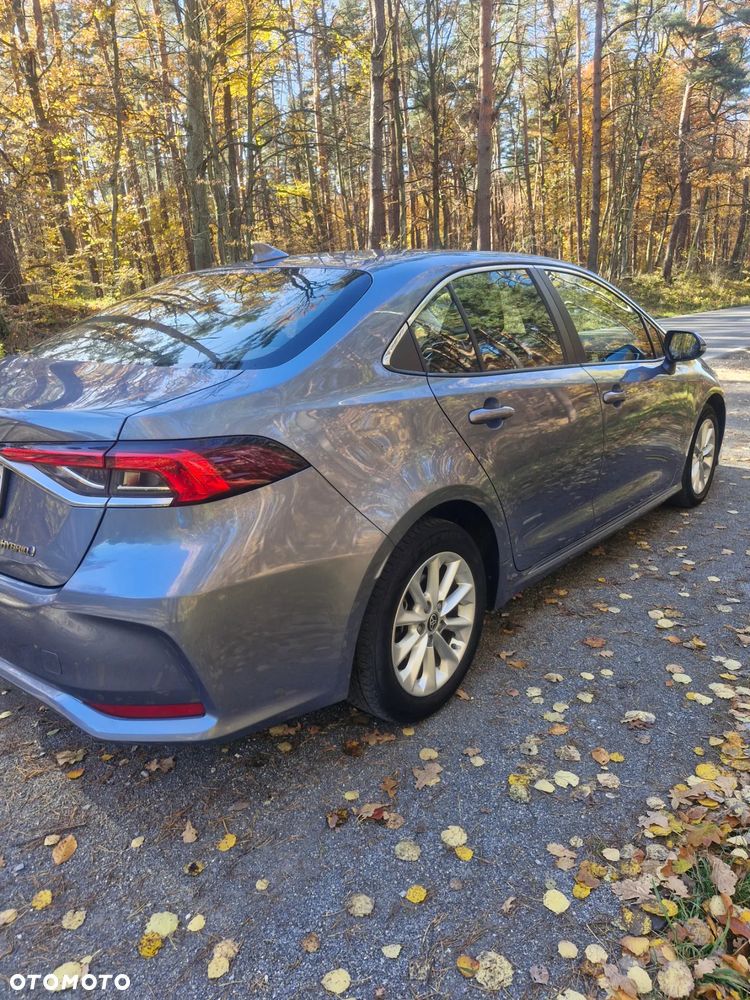 Toyota Corolla 1.8 Hybrid Comfort - 4