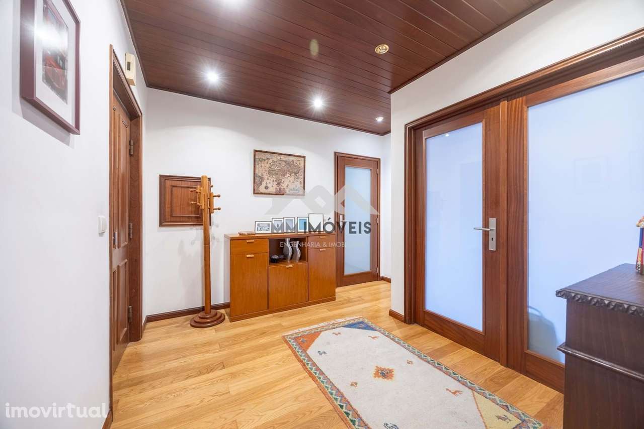 Apartamento T3 | Vila Nova Gaia | 3 Frentes | Metro | Elevador | Garag - Grande imagem: 5/30