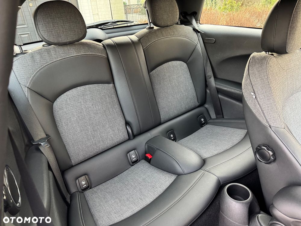 MINI Cooper Classic Trim - 40