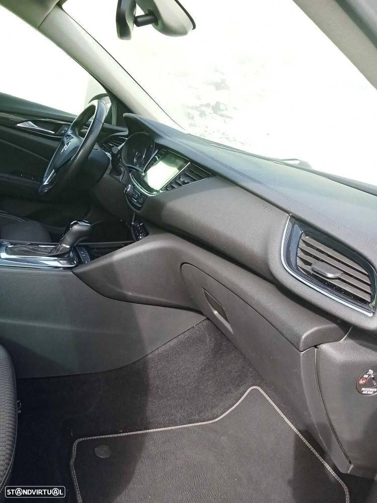 Opel Insignia - 12