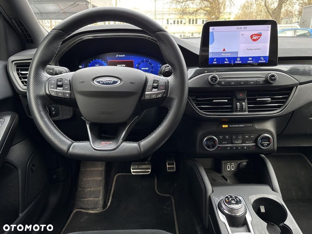 Ford Focus - 20