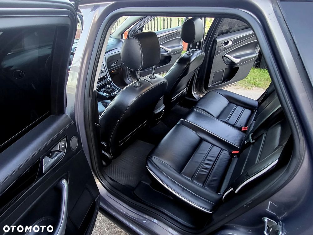 Ford Mondeo 2.0 TDCi Titanium LXS - 13