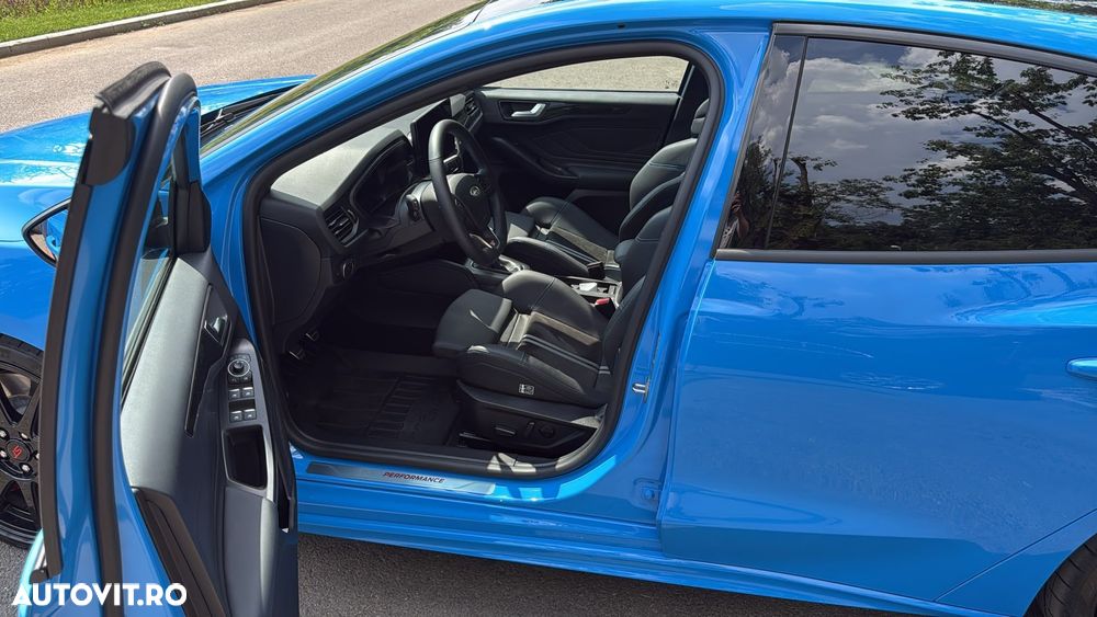 Ford Focus - 6