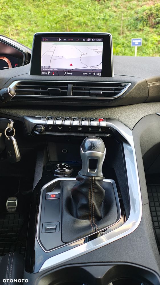 Peugeot 3008 - 36
