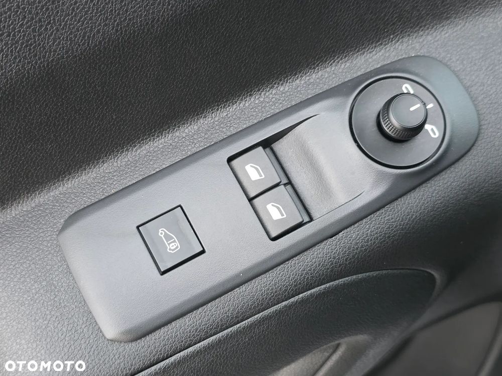 Citroën BERLINGO // CHŁODNIA // IZOTERMA // SALON PL // FABRYCZNA GWARANCJA // 1 WŁ // FV 23 % // - 13