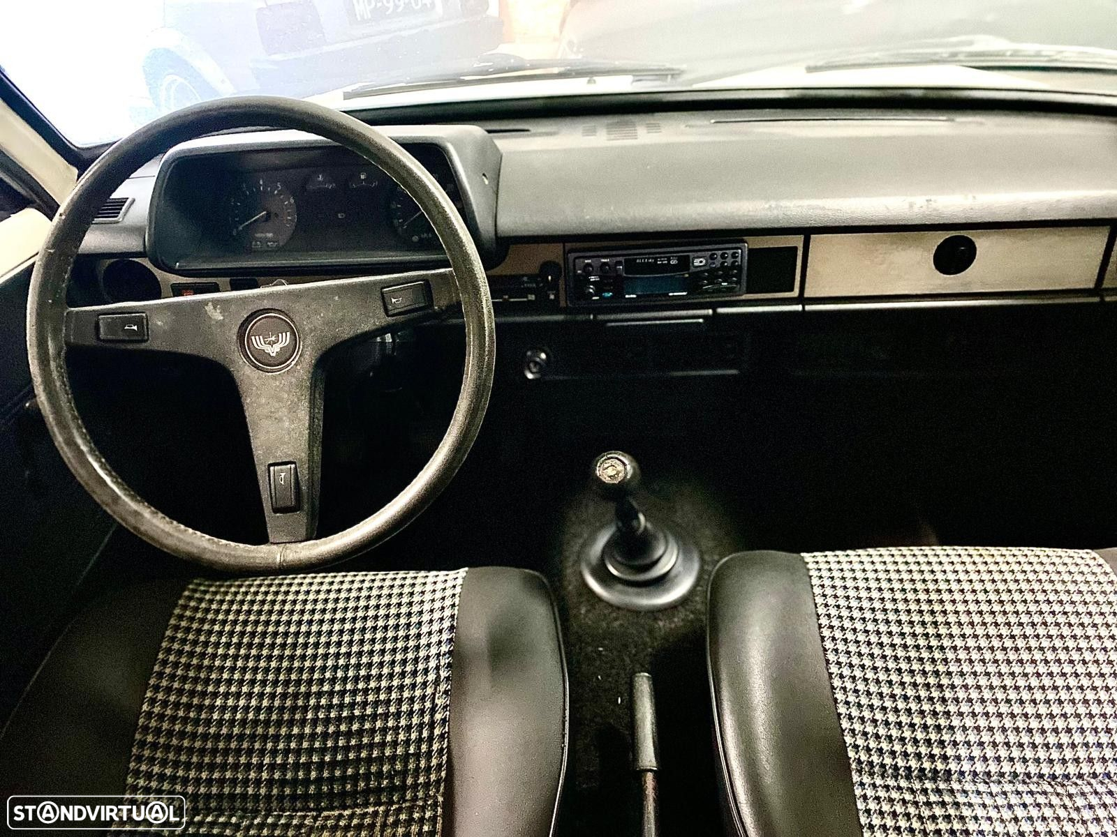 Toyota Starlet - 9