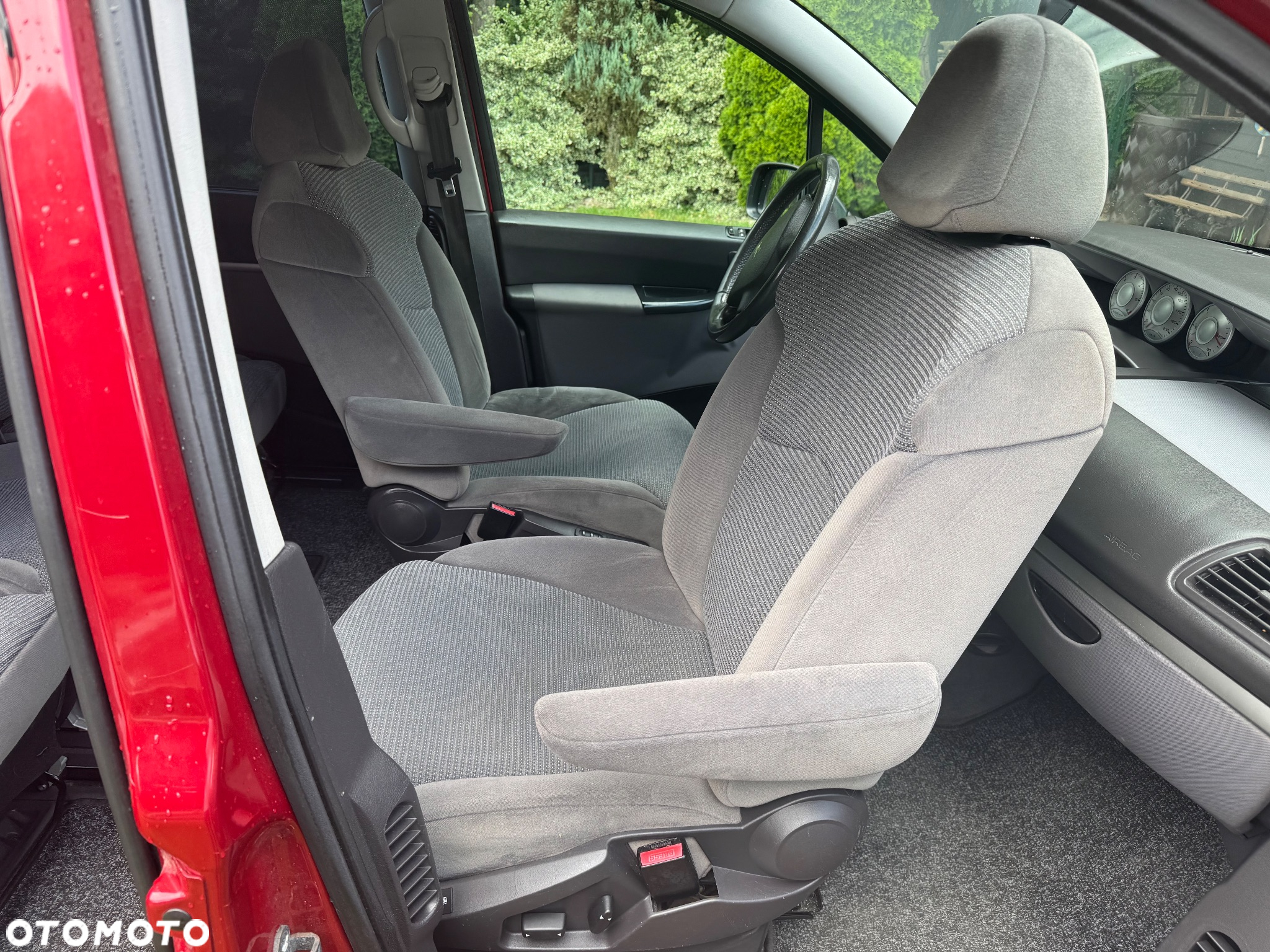 Peugeot 807 - 34