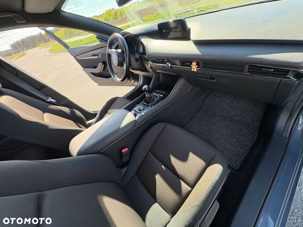 Mazda 3 SKYACTIV-G 2.0 M-Hybrid 150 - 22