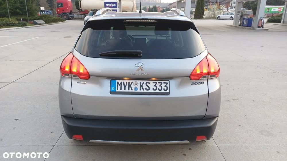 Peugeot 2008 PureTech 110 Stop&Start Business-Line - 5