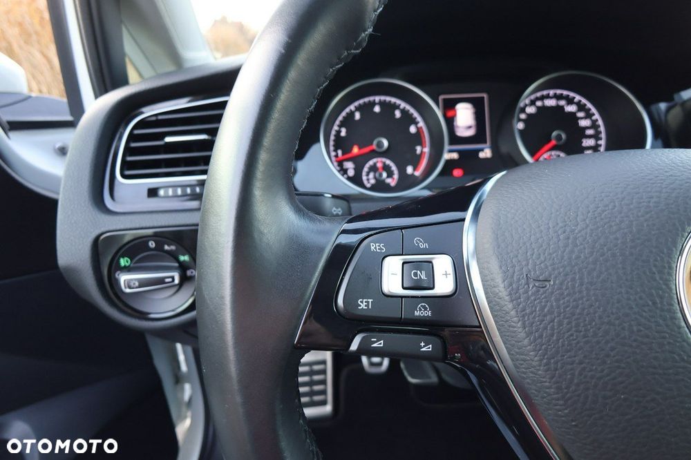 Volkswagen Golf 1.4 TSI BlueMotion Technology Allstar - 17