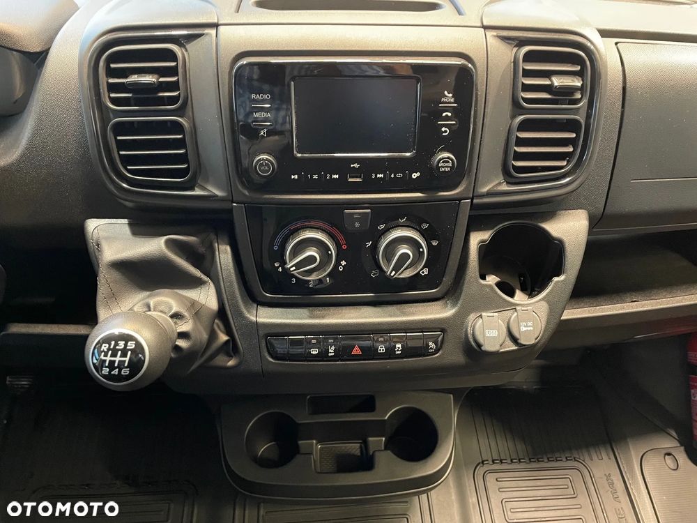 Toyota Proace MAX - 11