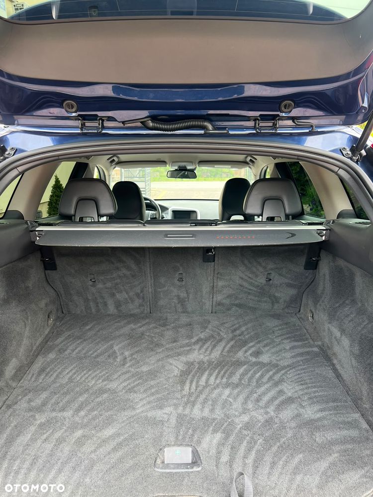 Volvo XC 60 D3 Ocean Race - 22