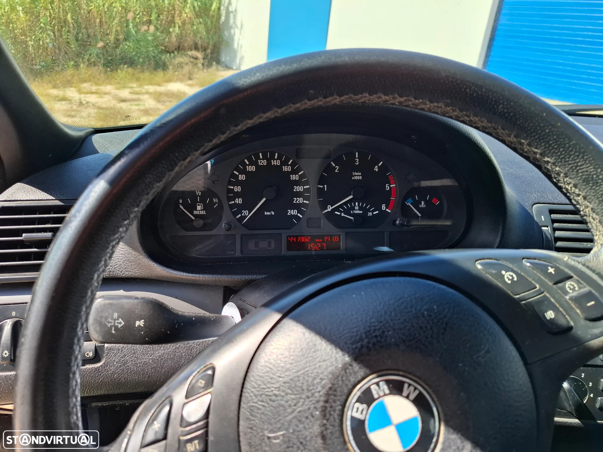 BMW 320 d Touring - 14