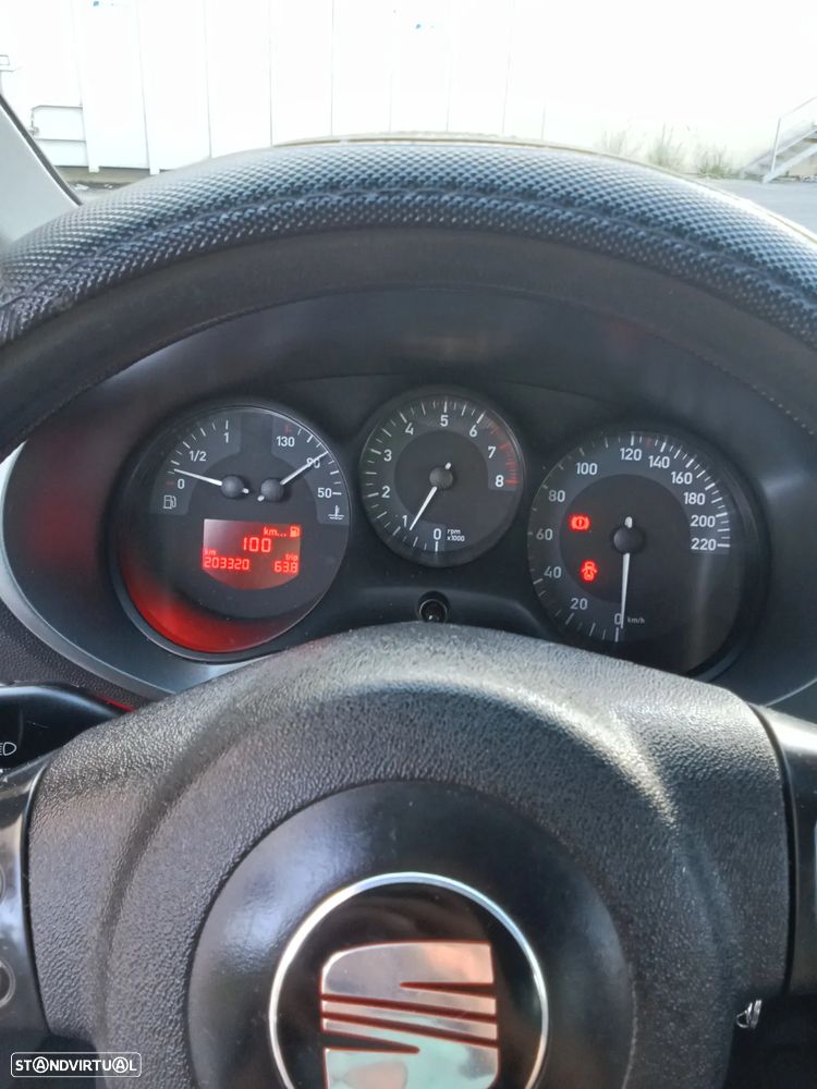 SEAT Leon 1.4 16V Sport - 6