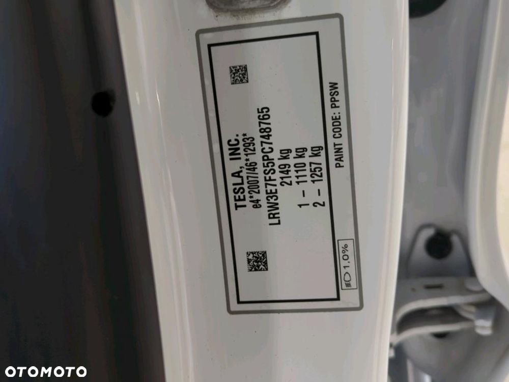 Tesla Model 3 Long Range RWD - 19