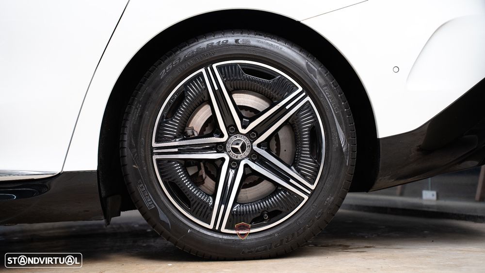 Mercedes-Benz EQE 350+ Edition AMG Line - 11