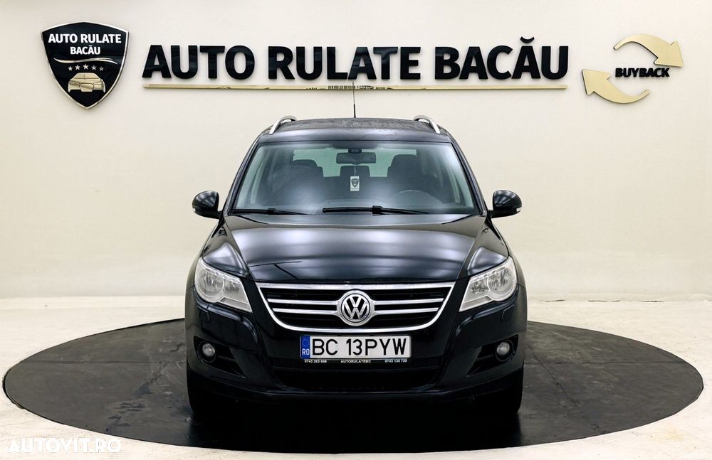 Volkswagen Tiguan - 10