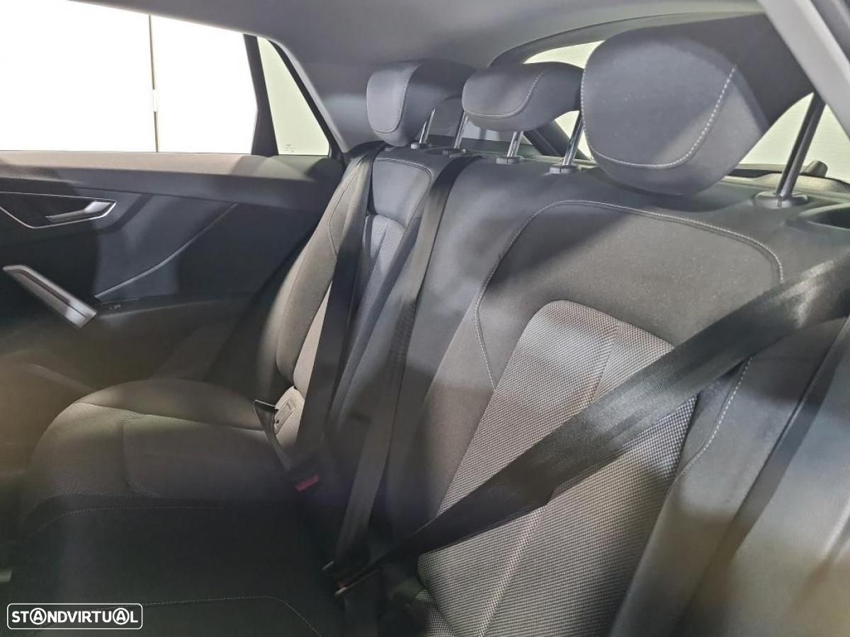 Audi Q2 30 TDI Advanced S tronic - 5