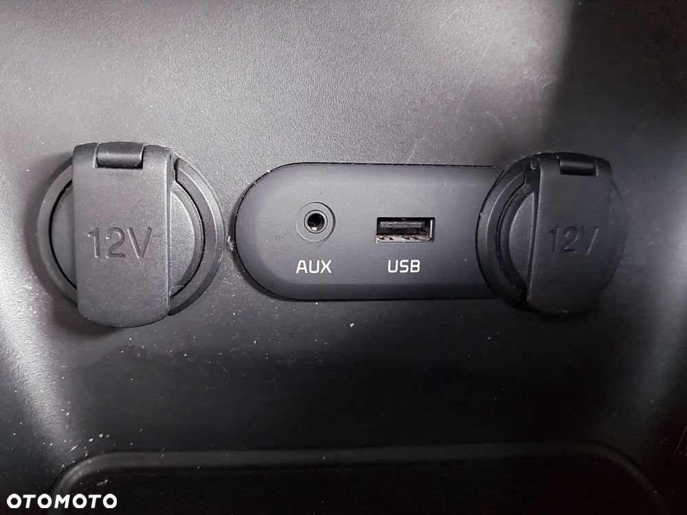 Kia Ceed 1.4 CVVT Attract - 24