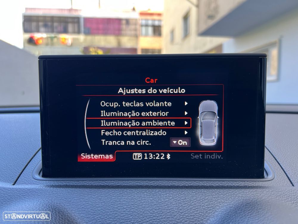 Audi A3 Sportback 2.0 TDI S-line S tronic 119g - 52