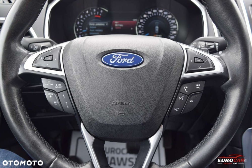 Ford S-Max - 19