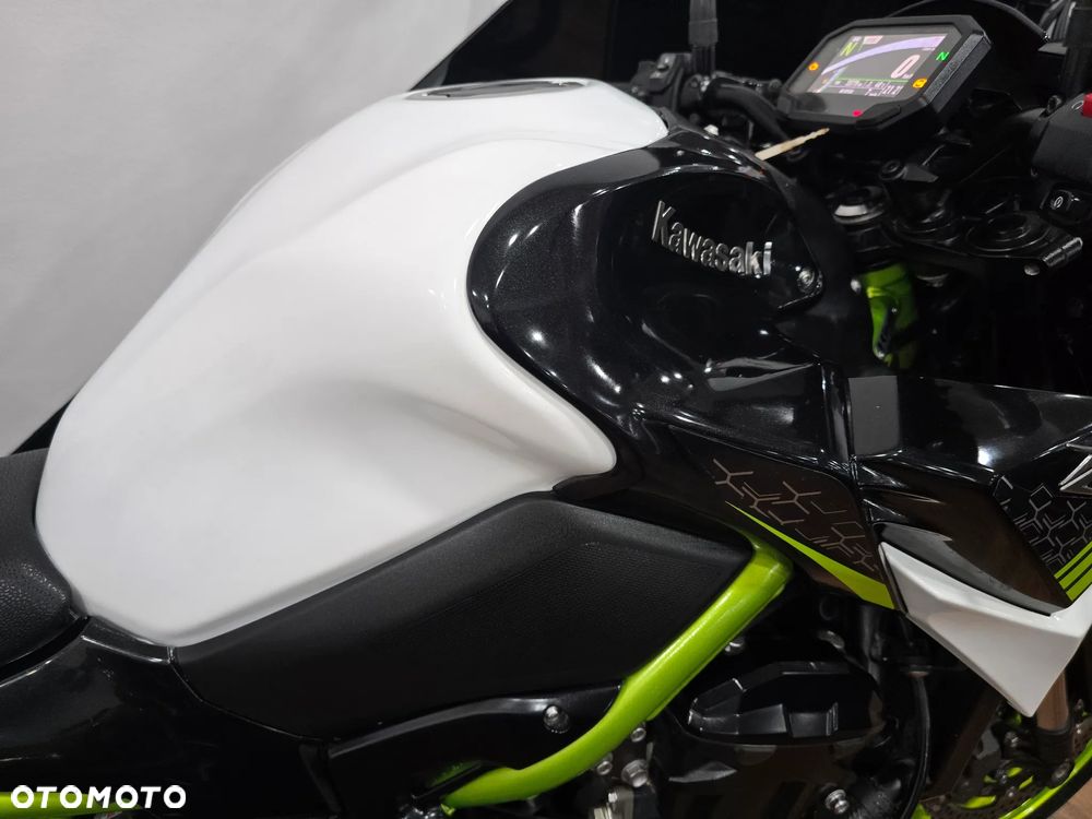 Kawasaki Z - 27