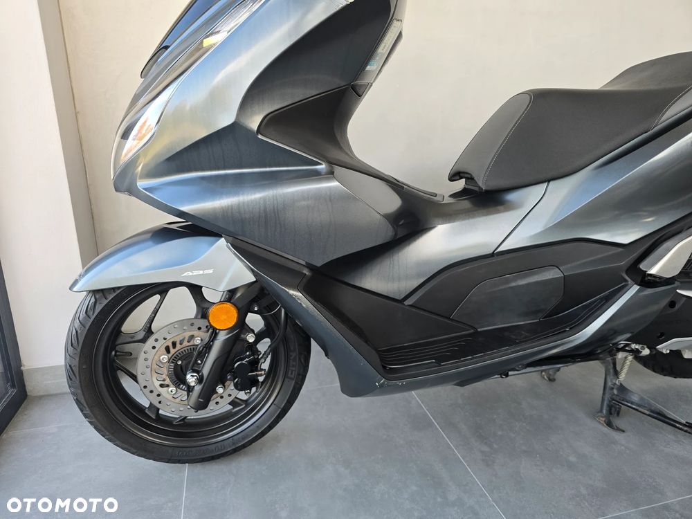 Honda PCX - 18