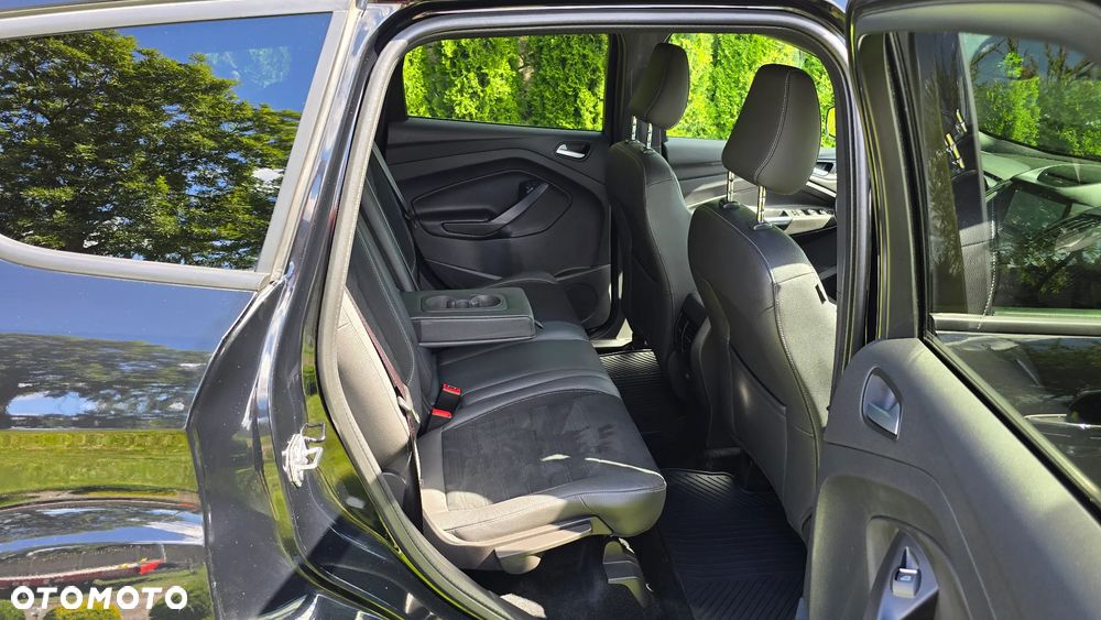 Ford Kuga 2.0 TDCi AWD ST-Line - 30