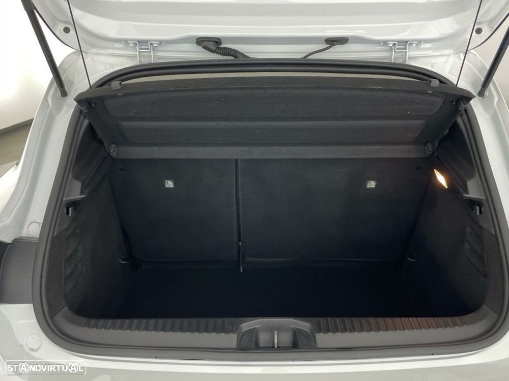 Renault Clio 1.0 TCe Evolution Bi-Fuel — fotografia 13