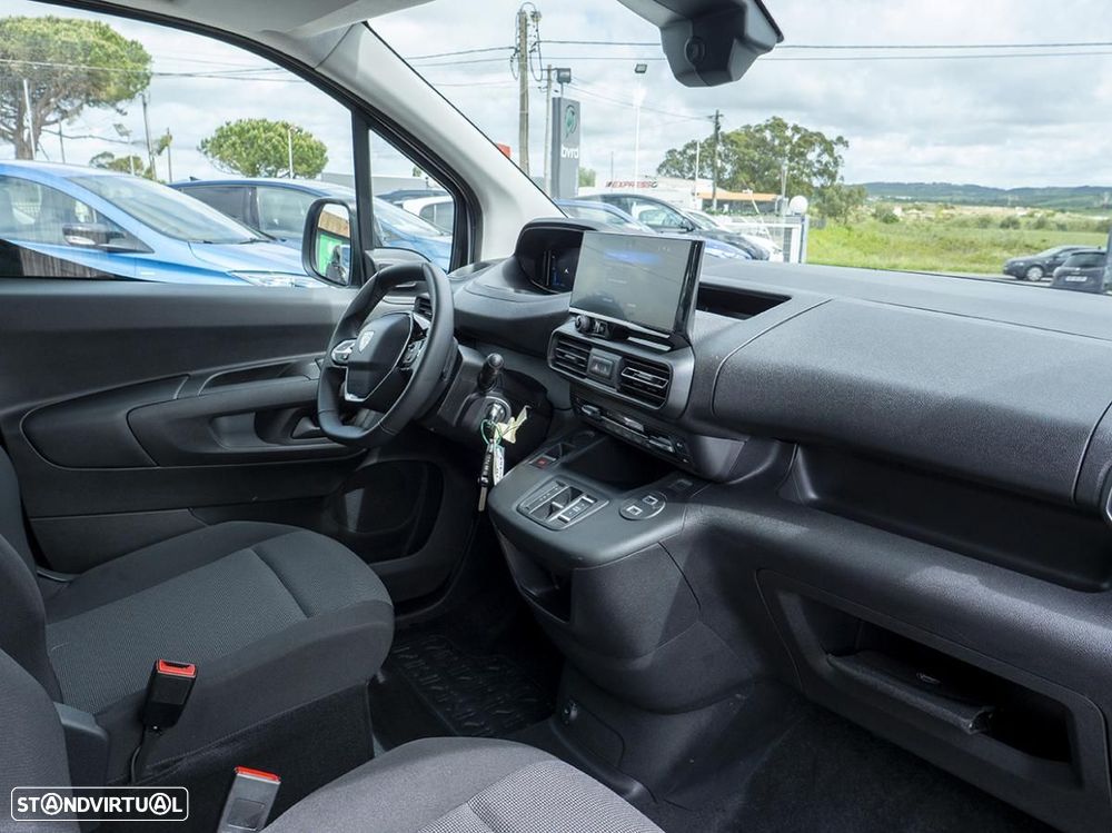 Peugeot Partner Premium - 22