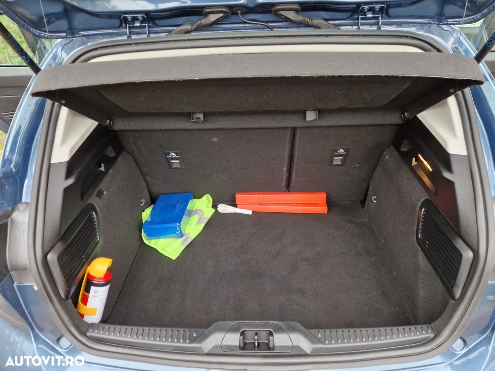 Ford Focus 1.0 EcoBoost Titanium Business - 31