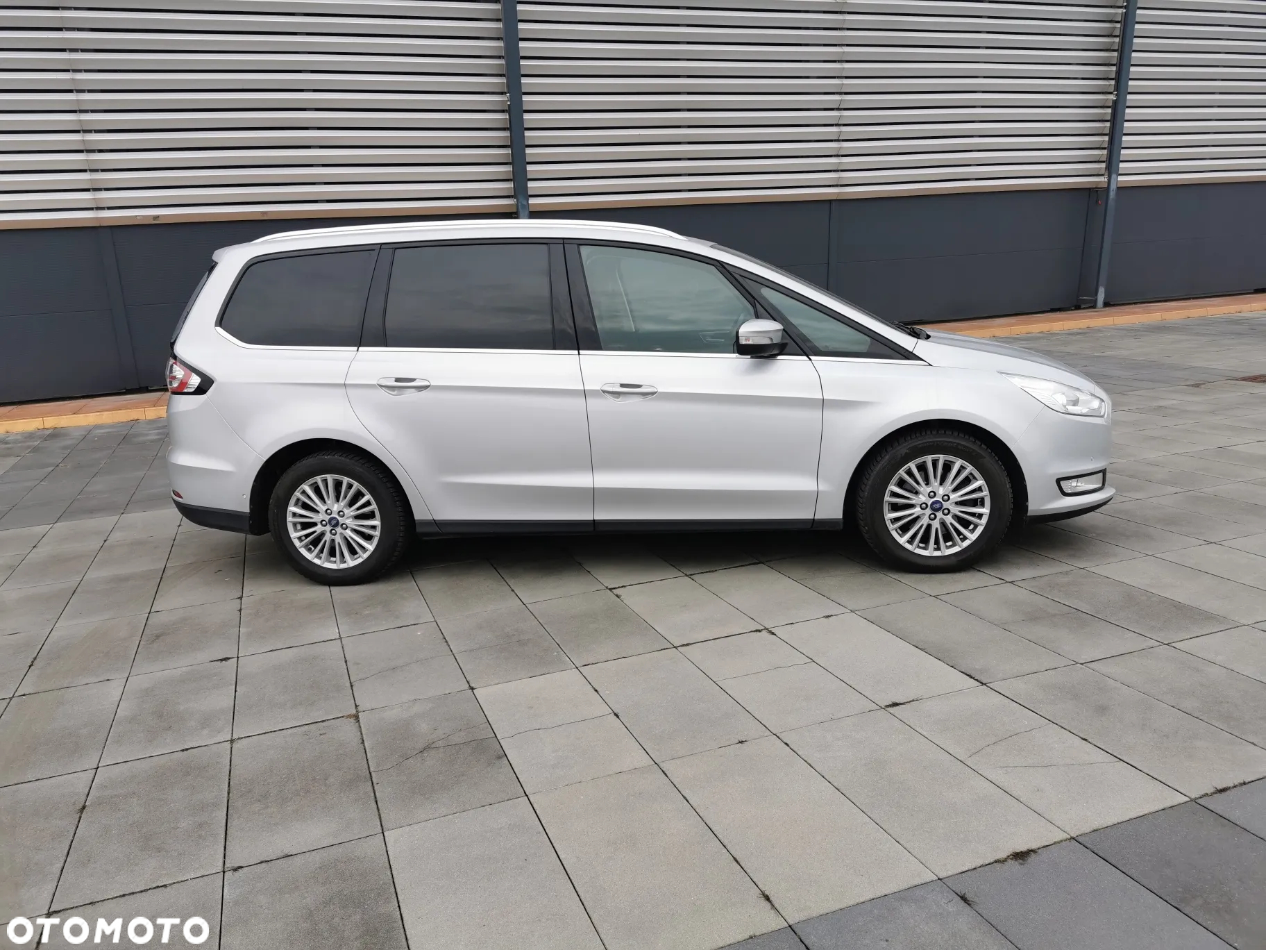 Ford Galaxy 2.0 EcoBlue S&S TITANIUM - 3