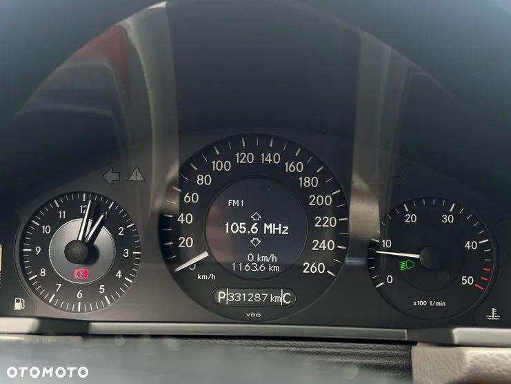 Mercedes-Benz Klasa E - 15