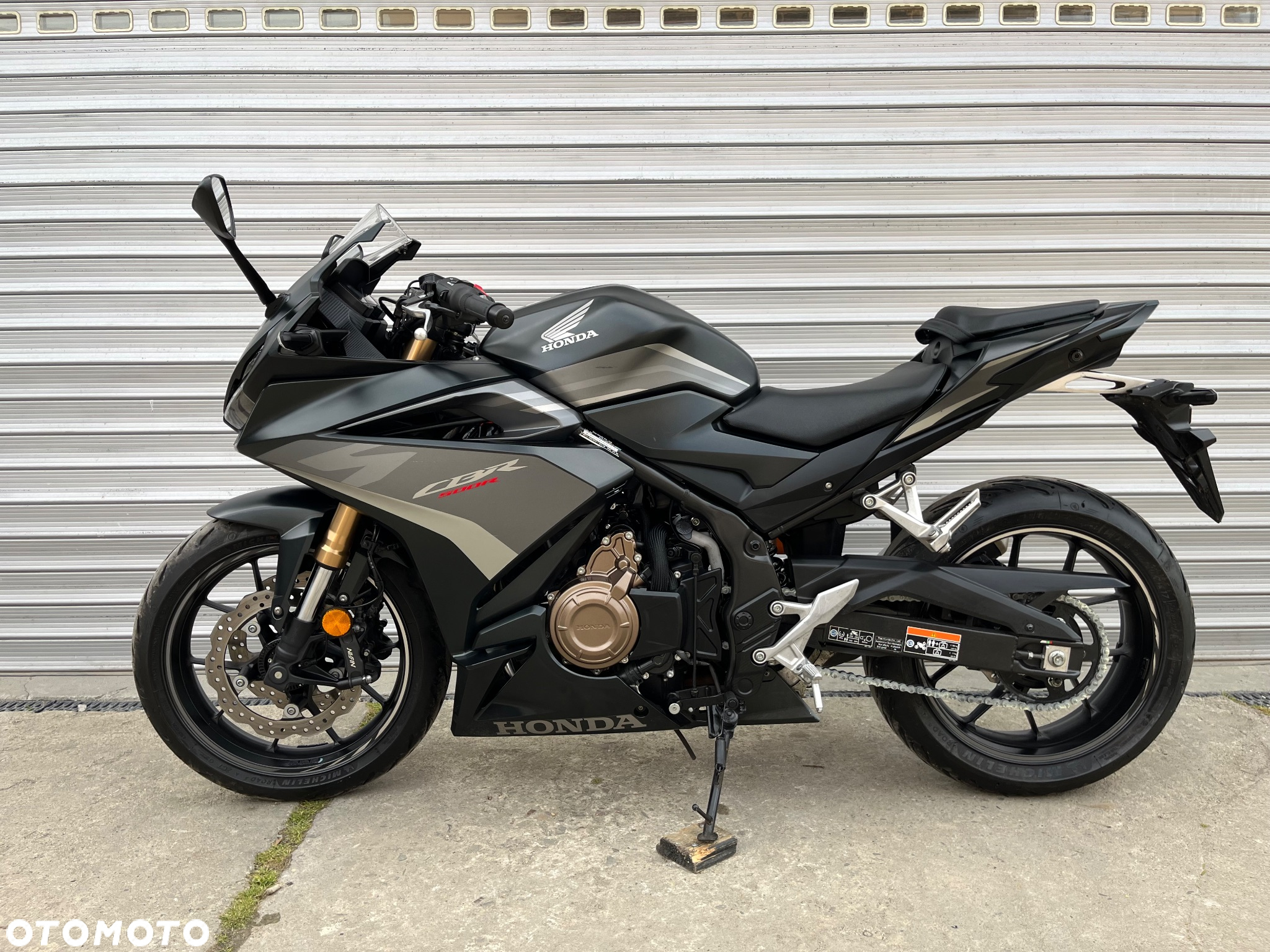 Honda CBR - 18