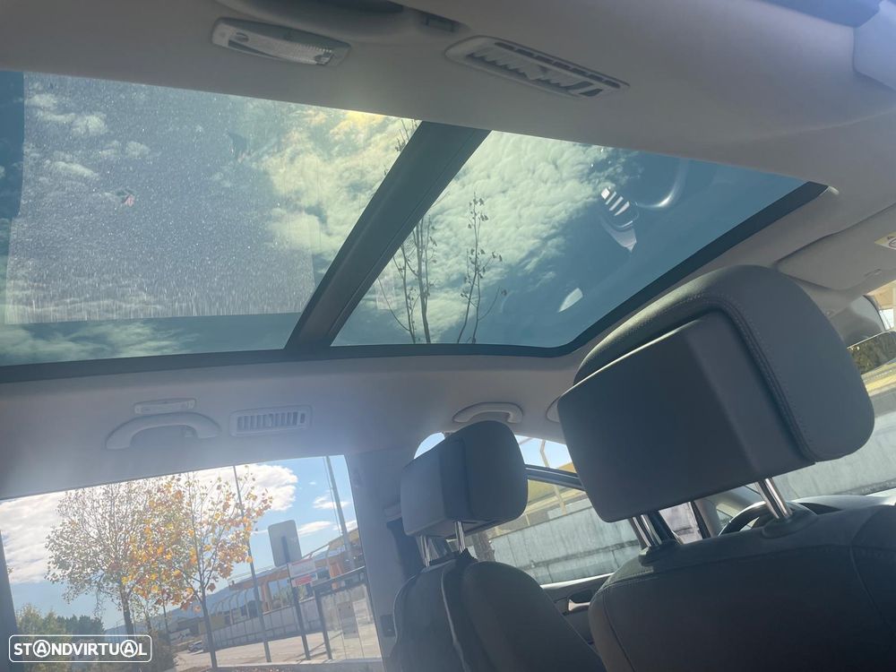 VW Sharan 2.0 TDI Blue Highline - 13