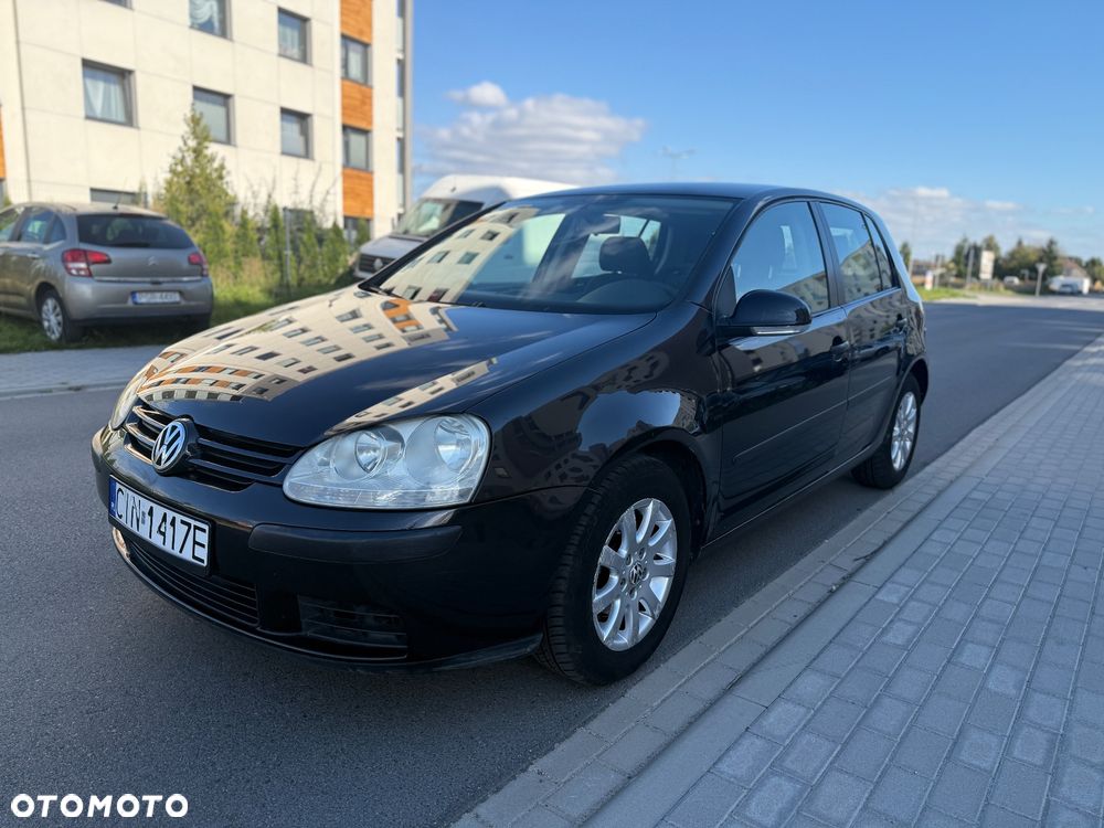 Volkswagen Golf 1.6 FSI Comfortline - 1