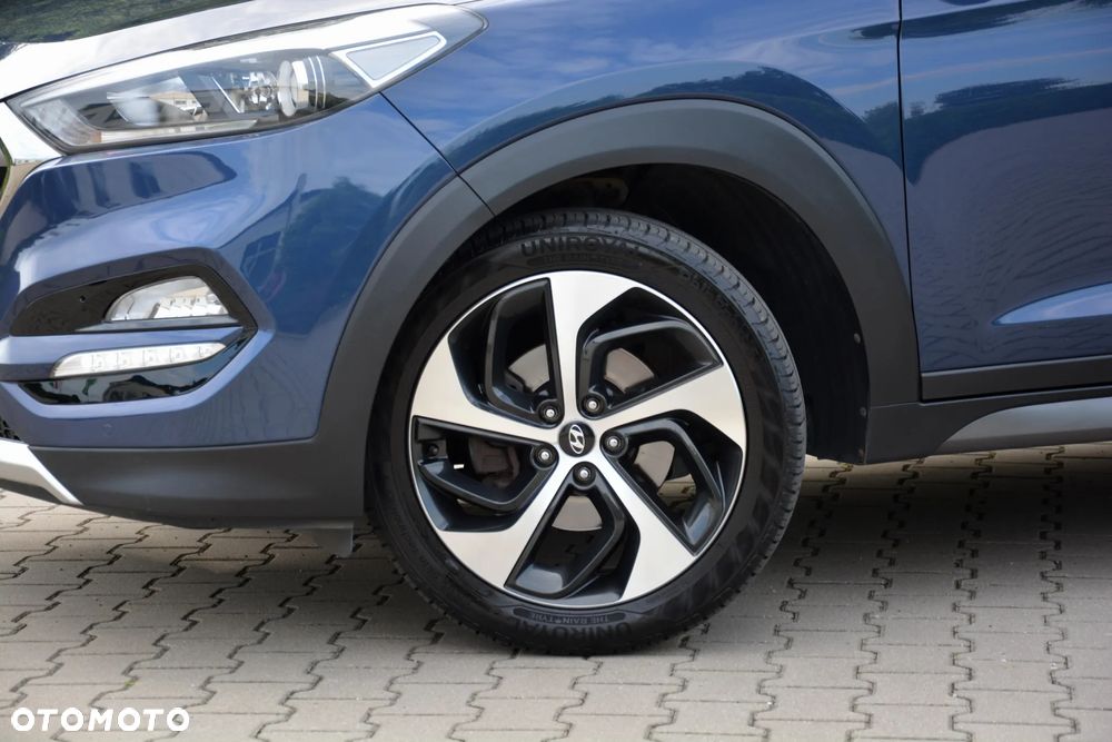 Hyundai Tucson blue 1.7 CRDi 2WD DCT Premium - 15