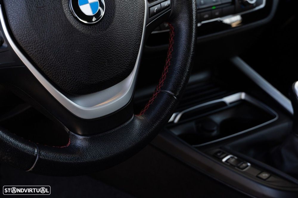 BMW 116 d Line Sport - 12