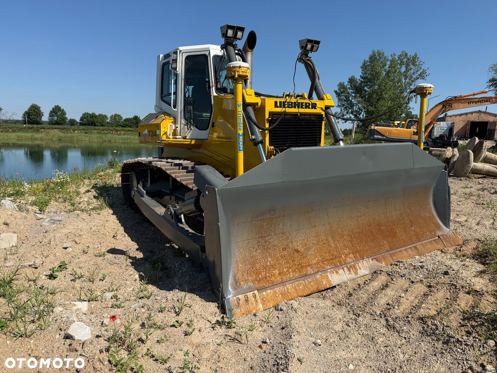Liebherr R 734 LGP - 6