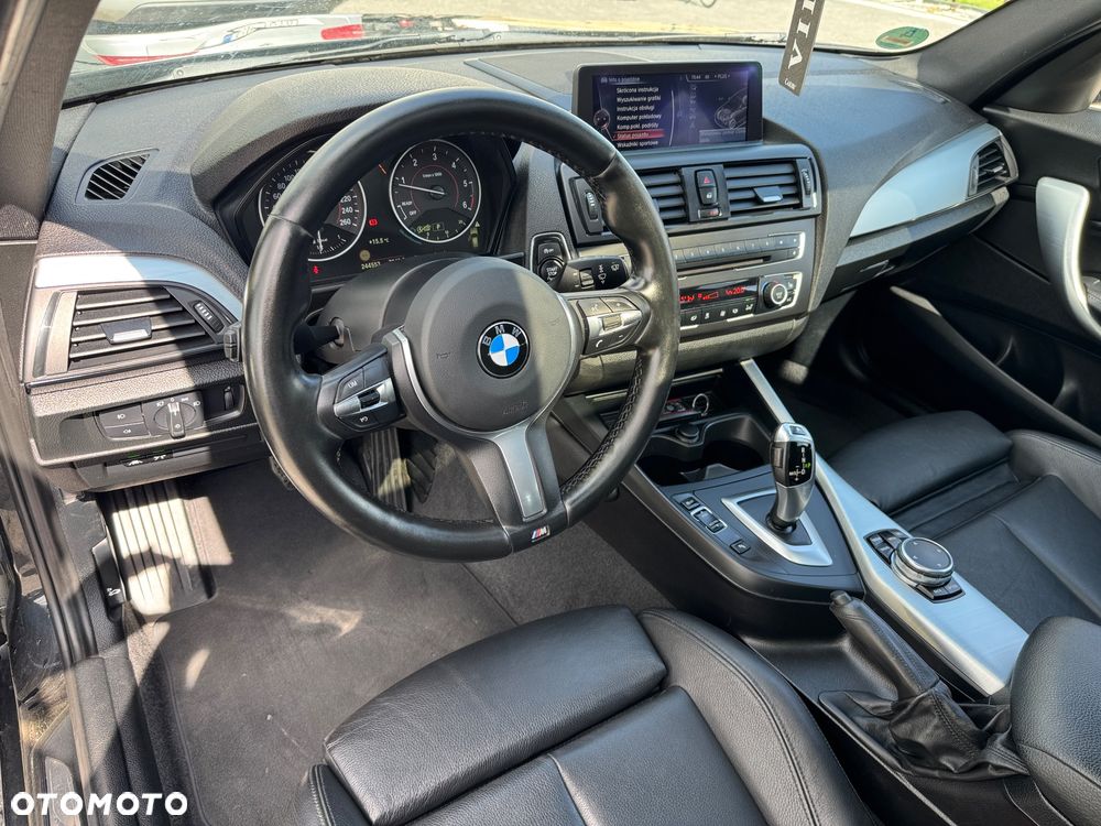 BMW Seria 1 120d Sport-Aut Sport Line - 17