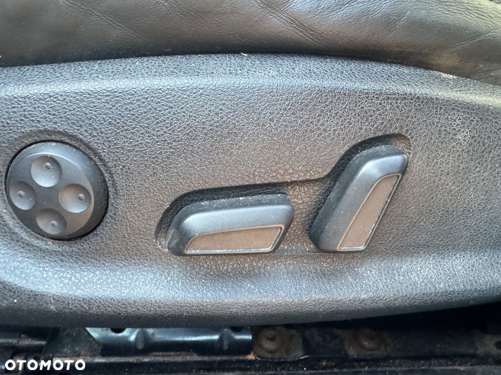 Audi A6 Avant 3.0 TDI DPF - 12