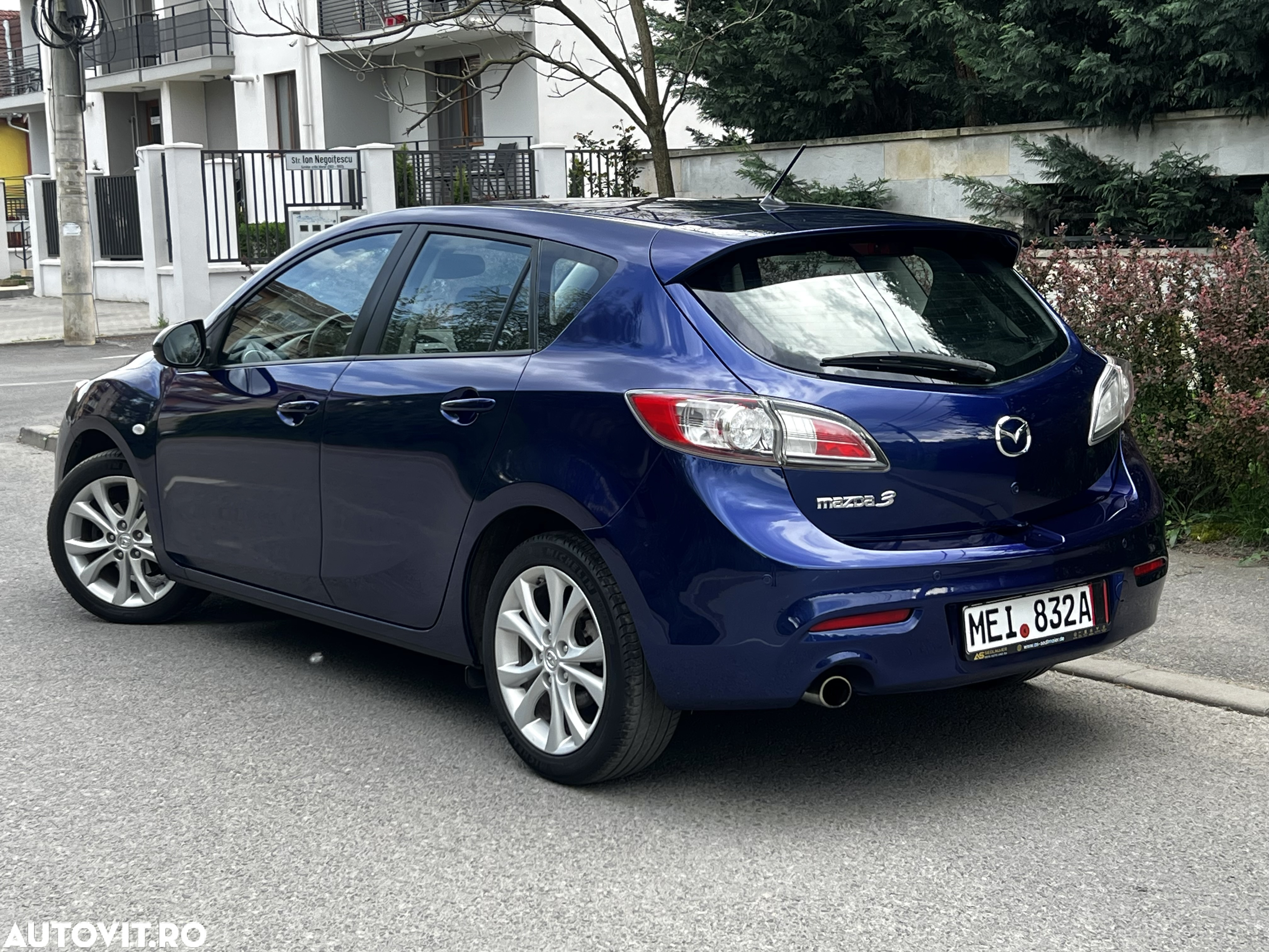 Mazda 3 1.6 MZR Edition 125 - 4