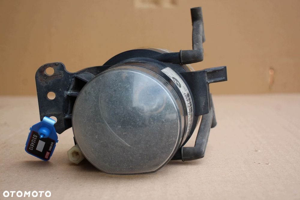 Halogen PRAWY BMW e90 e60 e81 e82 e87 e88 e84 x3 e83 6910792 (4613) - 3