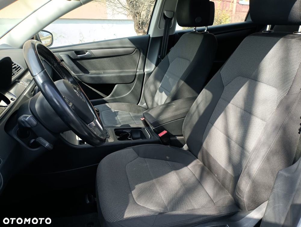 Volkswagen Passat Variant 2.0 Blue TDI DPF Comfortline - 14
