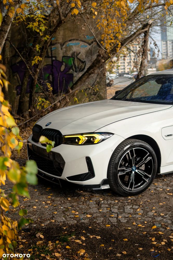 BMW Seria 3 - 27