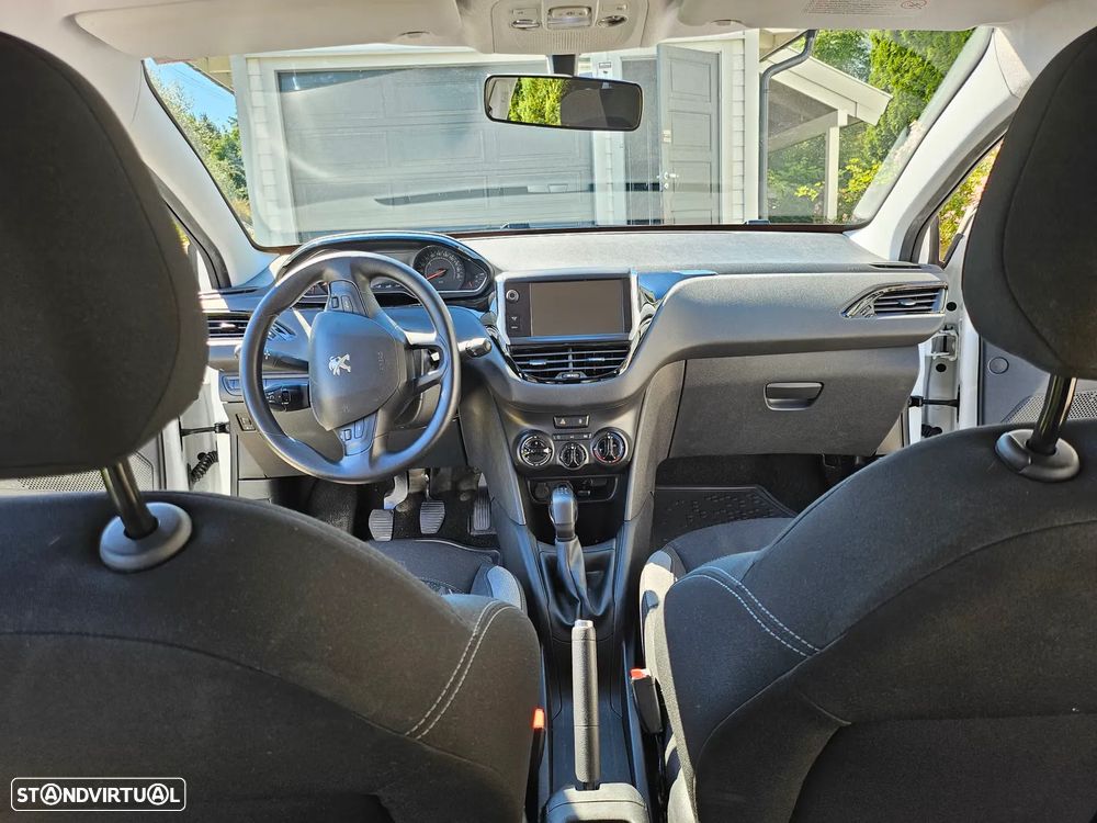 Peugeot 208 1.2 VTi Allure - 3