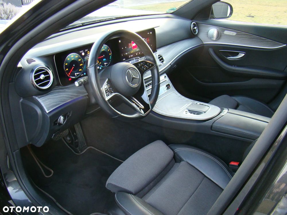 Mercedes-Benz Klasa E 300 de 9G-TRONIC AMG Line - 21