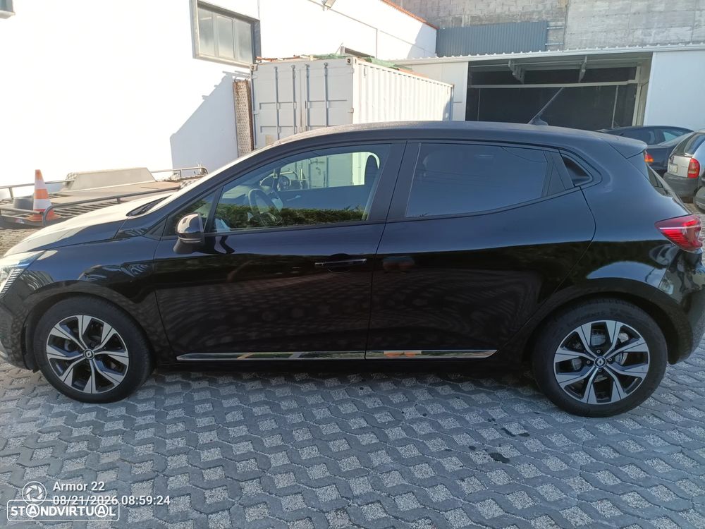 Renault Clio - 7