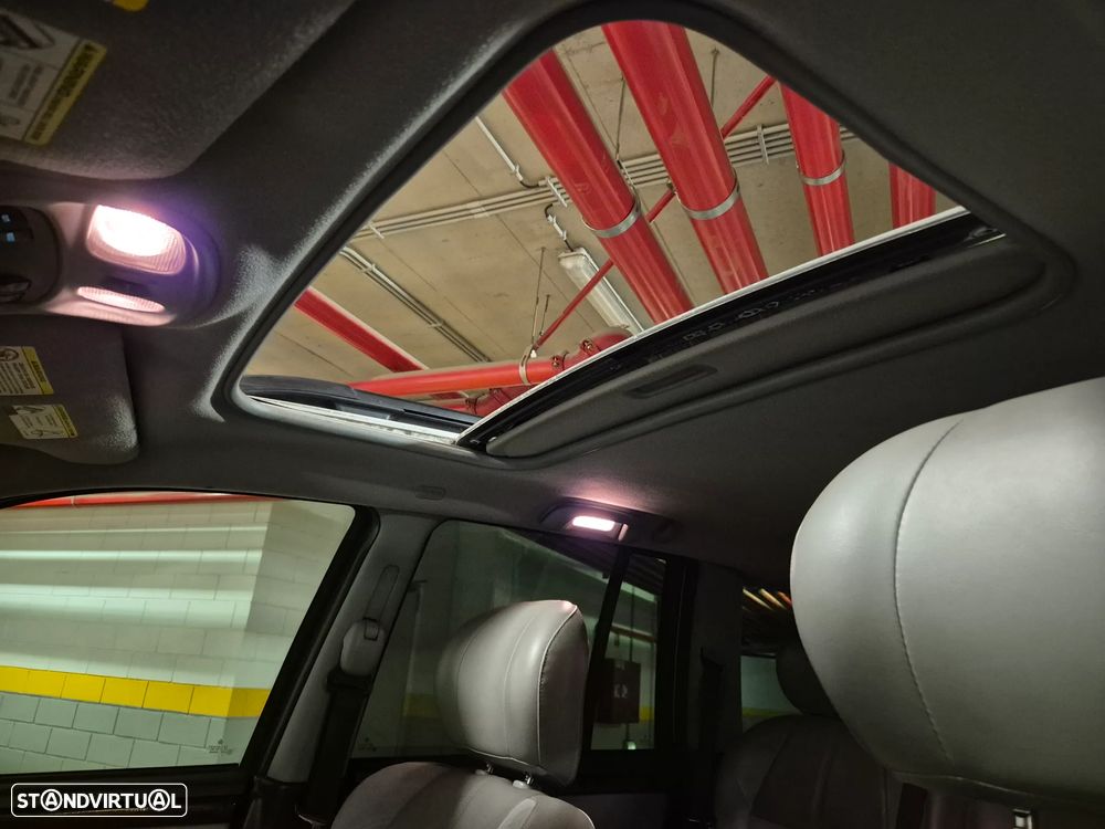 Jeep Grand Cherokee 2.7 CRD Overland - 29